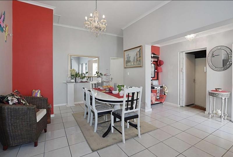 3 Bedroom Property for Sale in Burgundy Estate Western Cape